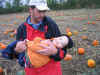 10_16_06 Pumpkin Patch (20).JPG (87402 bytes)