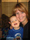 Charlie and mommy (1).JPG (209067 bytes)