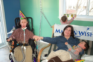 MAWparty11.jpg (280240 bytes)