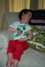 sitting_up_in_AM0001.jpg (121634 bytes)