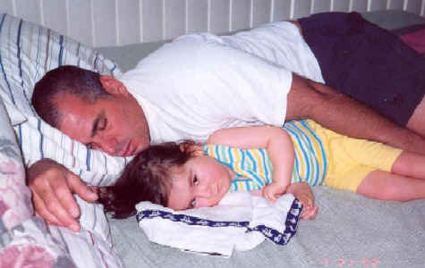 SamandDadSleep.jpg (48487 bytes)